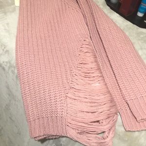 Soft and cozy yarn sweater